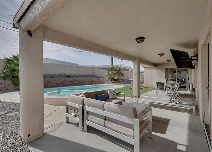 Havasu W/ Fire Pit & Grill, 3 Mi To